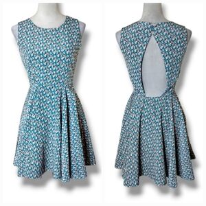 Pinkyotto Fit & Flare Open Back Dress Size Small Pastel Floral